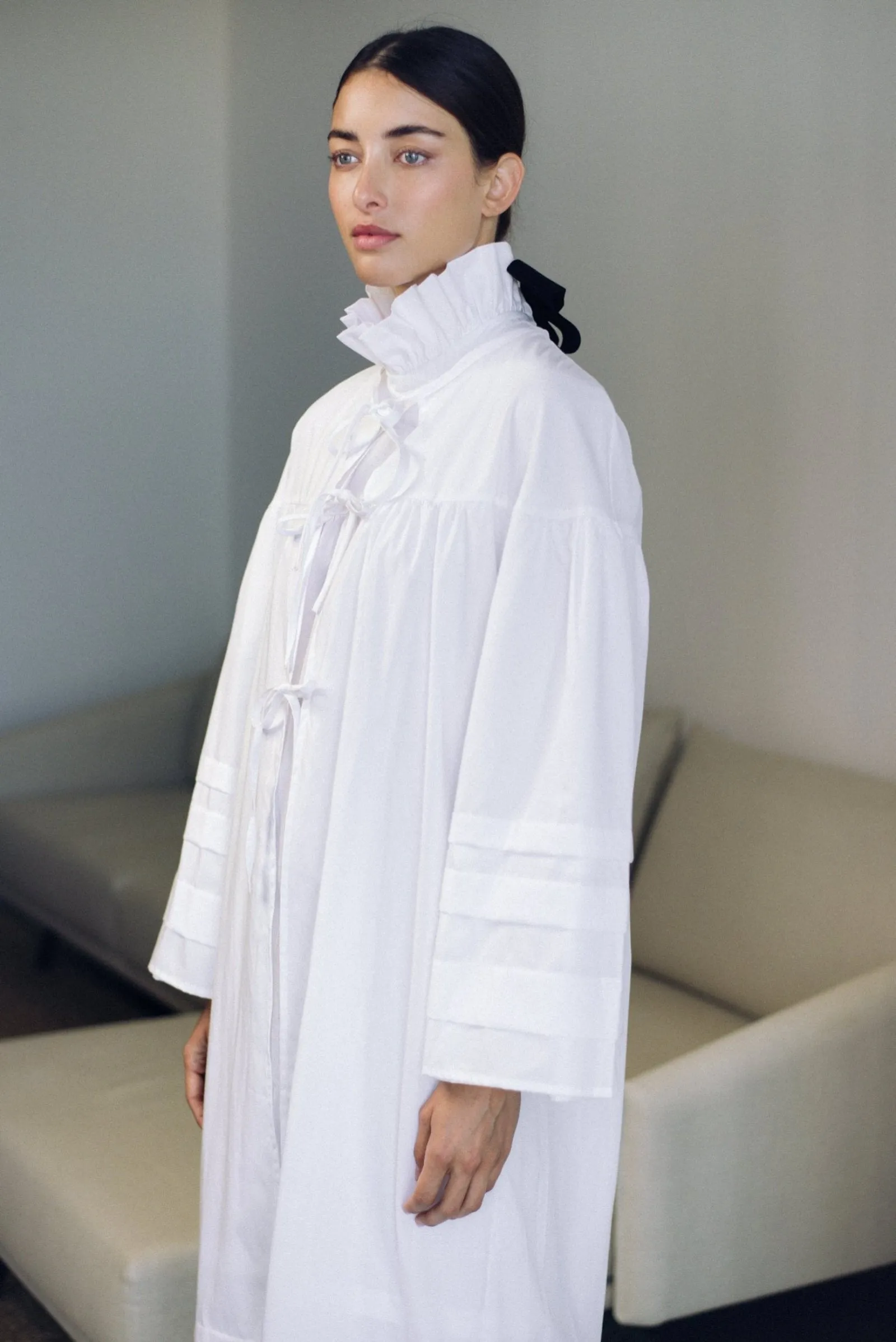 ANGELINA ROBE