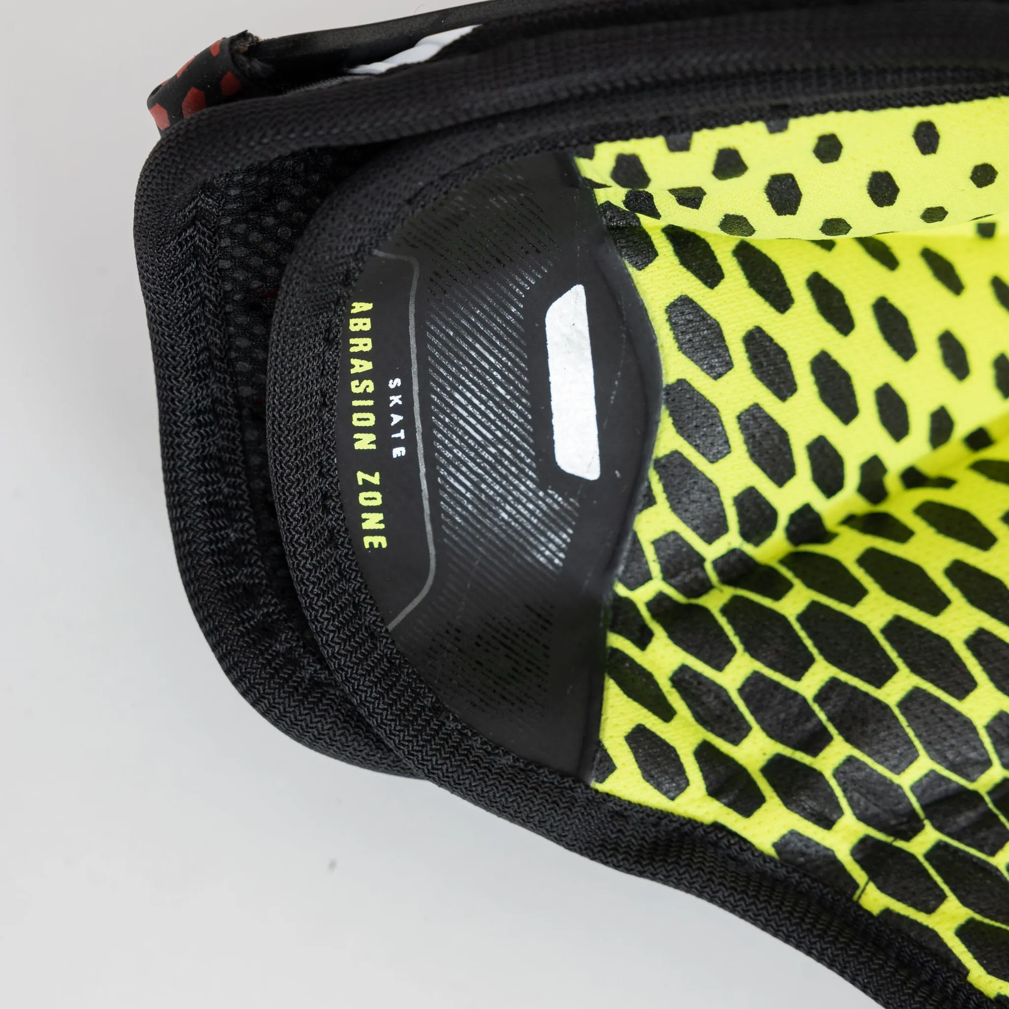 Bauer Vapor Hyperlite Junior Hockey Shin Guards