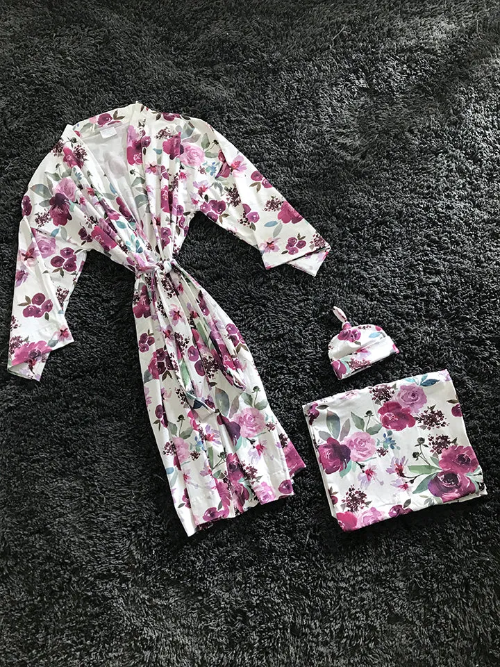 Floral-Themed Matching Maternity Family Outfit Set  Robe, Swaddle, Hat, Dad Tee & Big Sibling Shirt