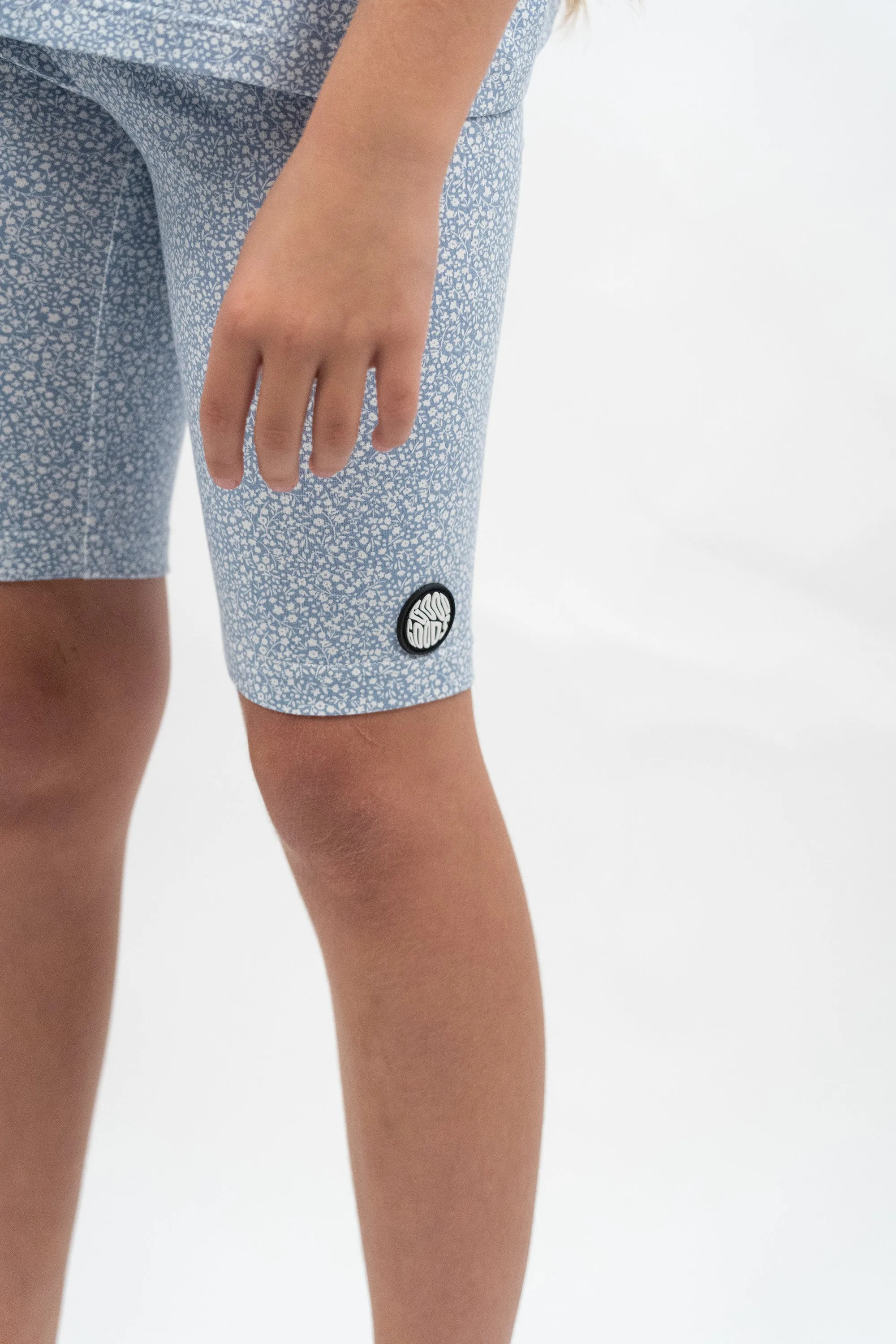 Good Goods Betty Short - Blue Floral