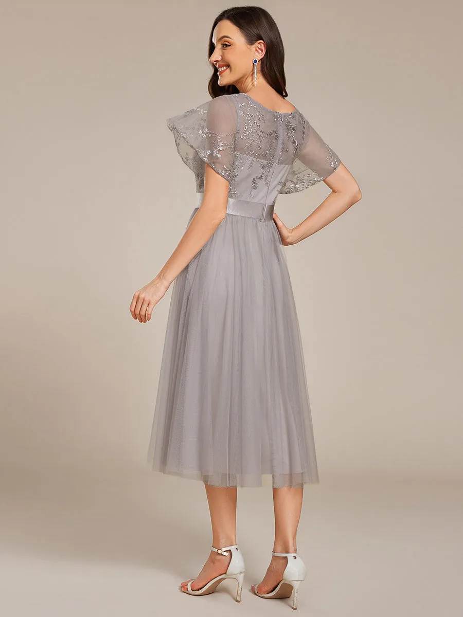 Graceful Embroidery See-through Round Neck Tulle Bridesmaid Dresses