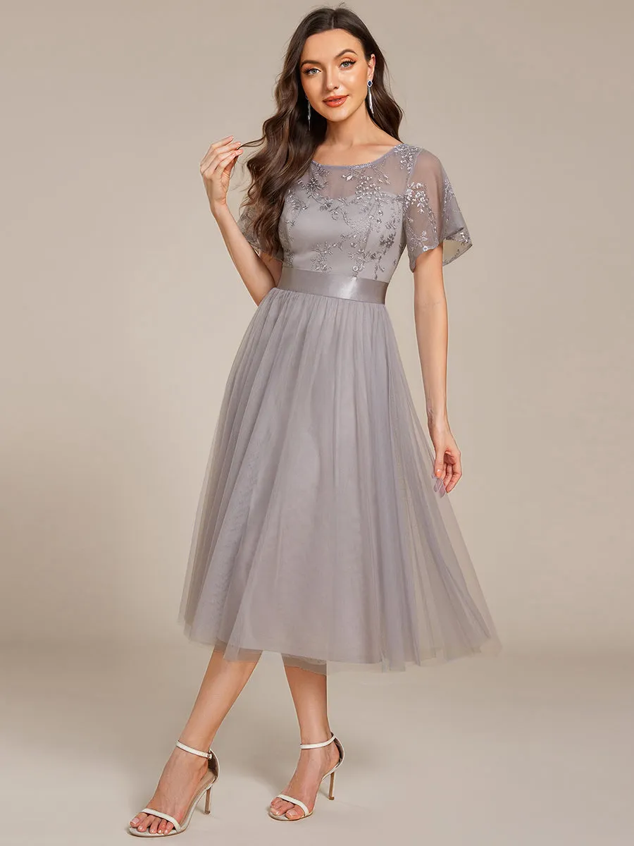 Graceful Embroidery See-through Round Neck Tulle Bridesmaid Dresses