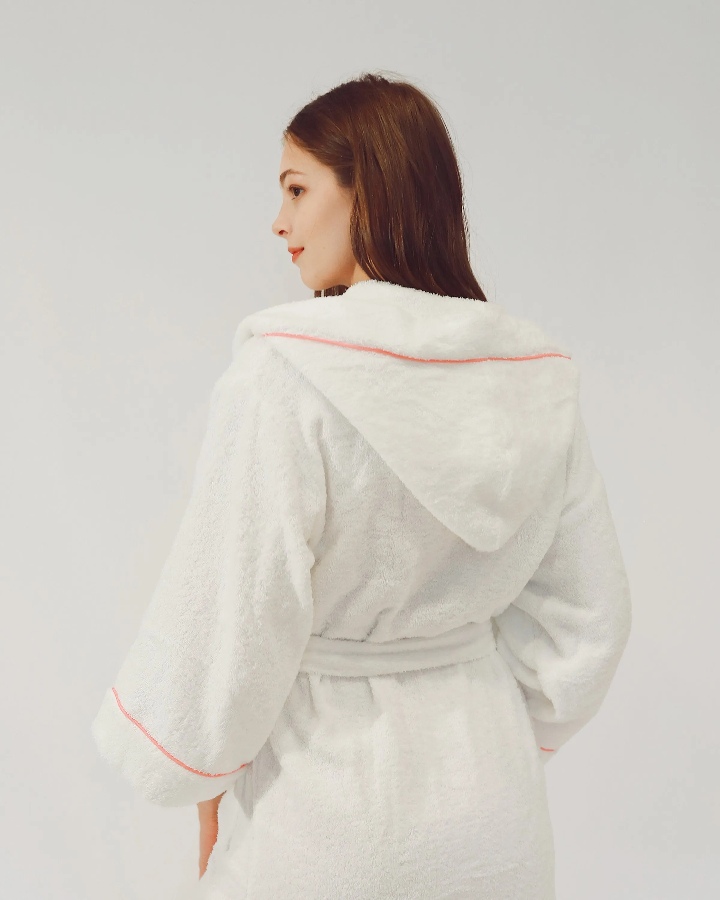 GRACIOUS ROBE