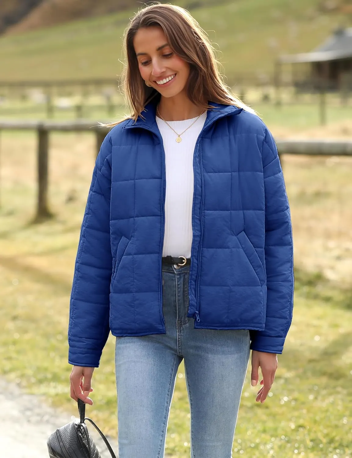 Huaqiao Womens Quilted Puffer Jackets Lightweight Zipper Short Winter Coat with Pockets