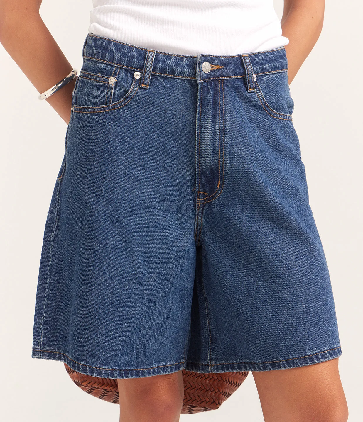 Relaxed Jean Short in Heritage Blue