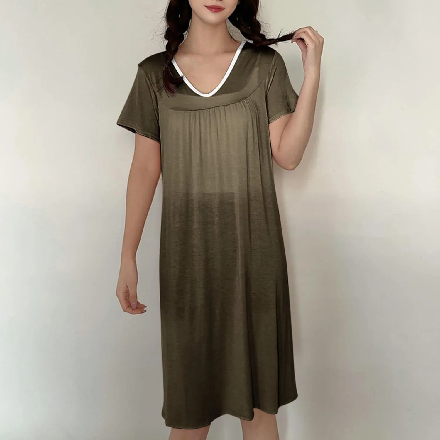 Sleeveless Nightgowns for Women Lightweight Maxi Nightdress Crew Neck Cozy Nightgowns Comfy Flowy Loungewear for Summer