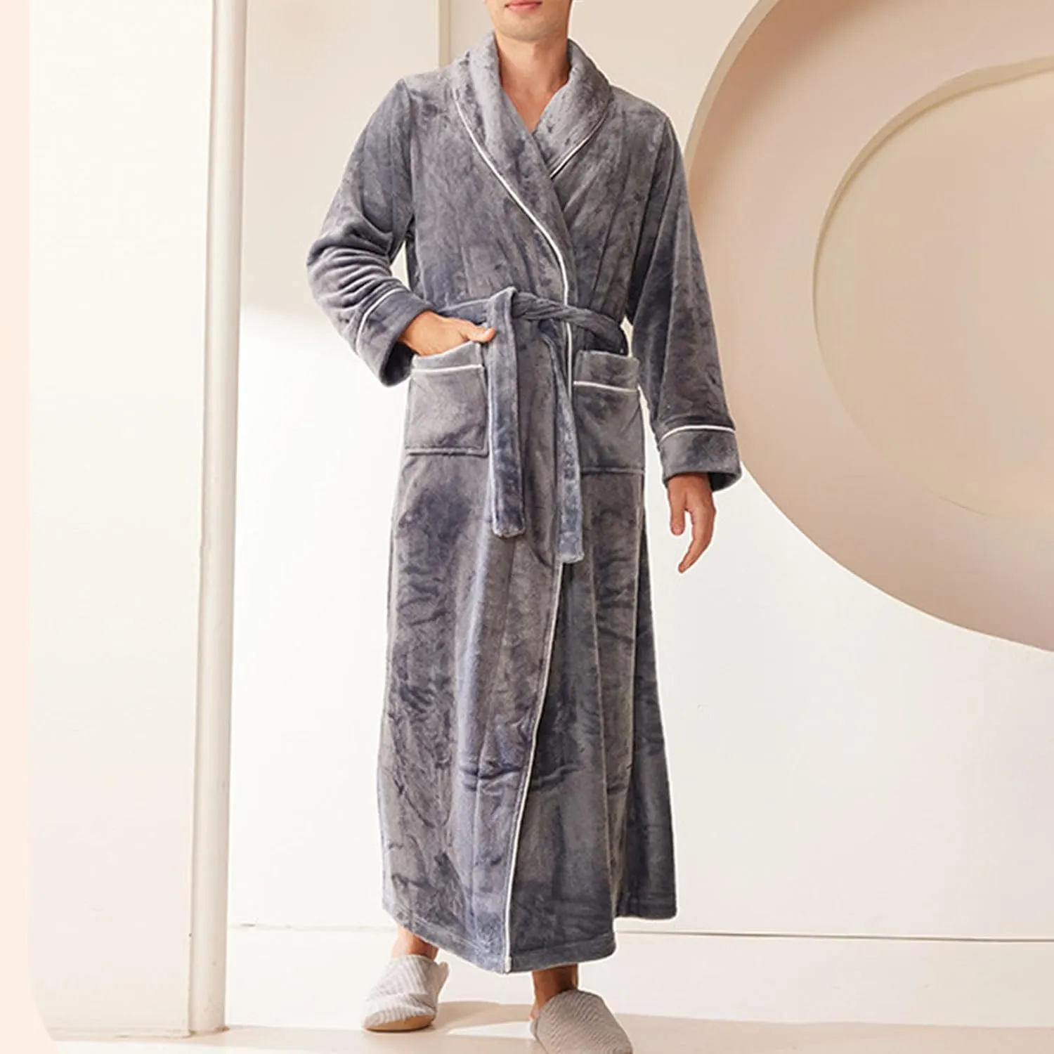 Women's Long Housecoat Flannel Robe Fuzzy Fleece Bath Robe Oversized Loungewear Full Length Bathrobe with Pockets