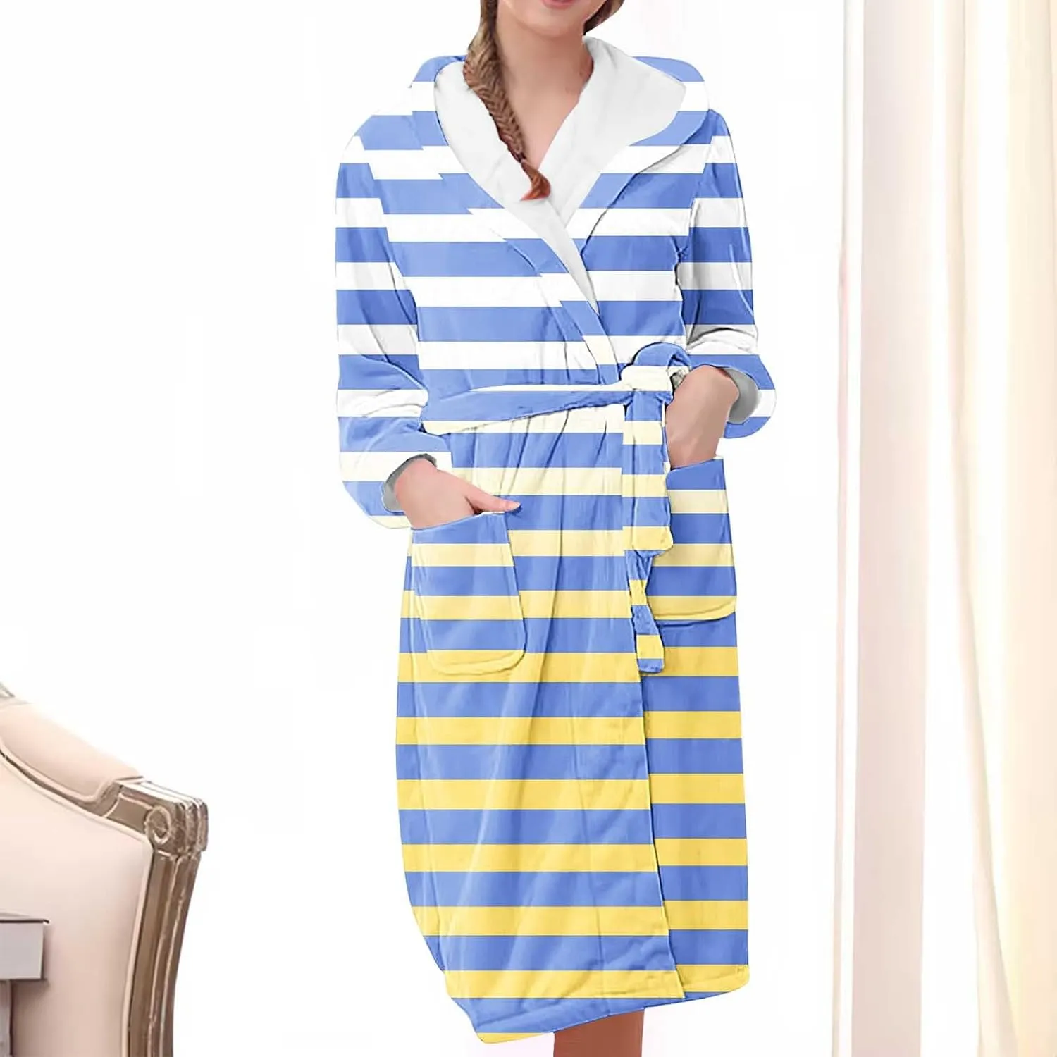 Women's Plush Hooded Bathrobe Winter Warm Robes Classic Stripes Print Soft Fleece Long Bathrobes Luxury Sleepwear
